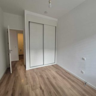 armario en habitación vivienda