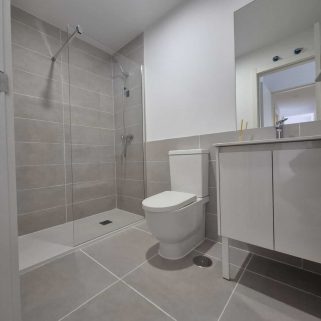 aseo en vivienda gris